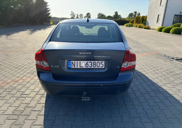 Volvo S40 cena 16000 przebieg: 282000, rok produkcji 2006 z Iława małe 121